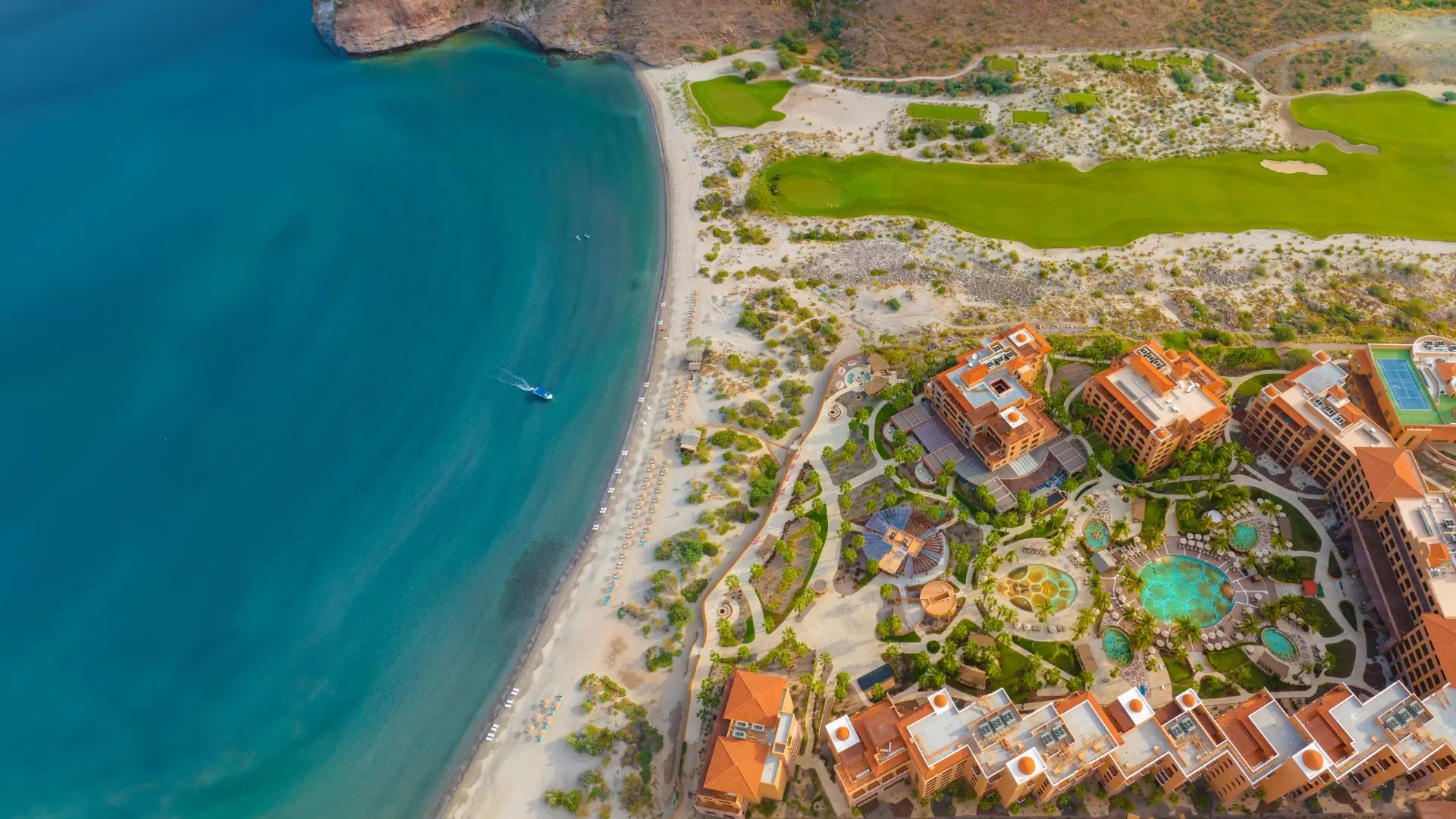 Ultra-Luxury Homes in Loreto