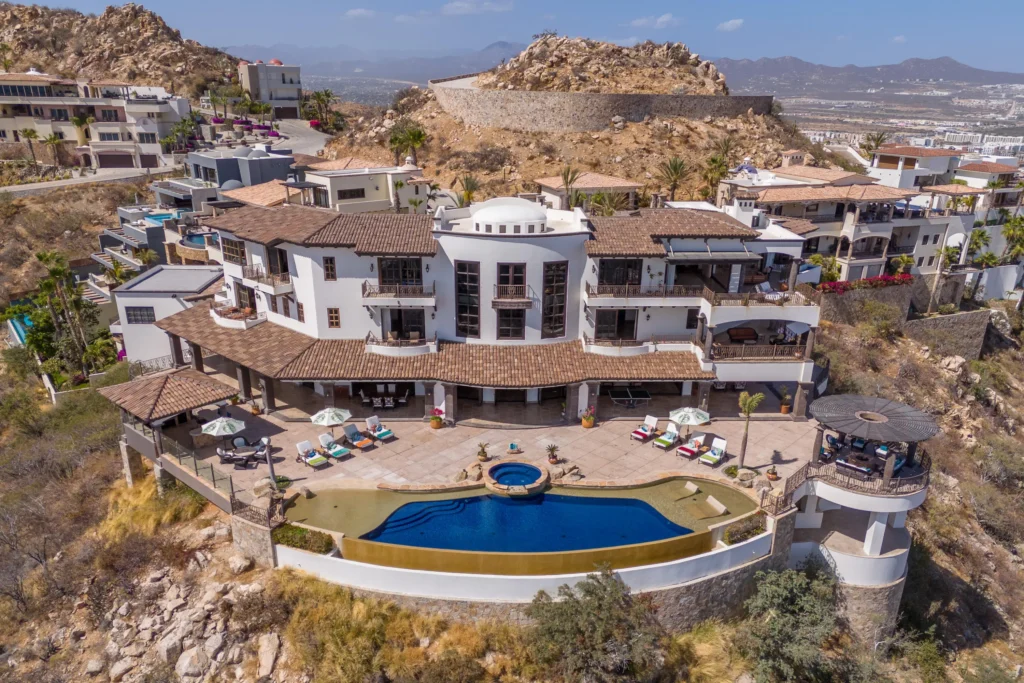 Custom Luxury Homes in Loreto