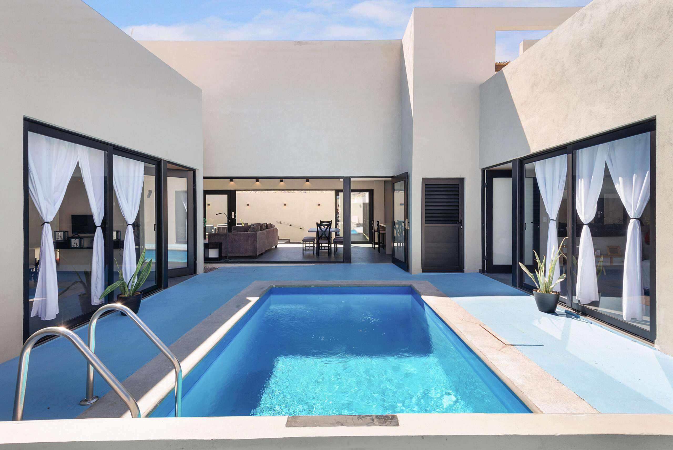 Loreto General Best Value Pool Home in Loreto - 2 Master Suites | 3,500+ Sq Ft | Private Oasis Under for sale