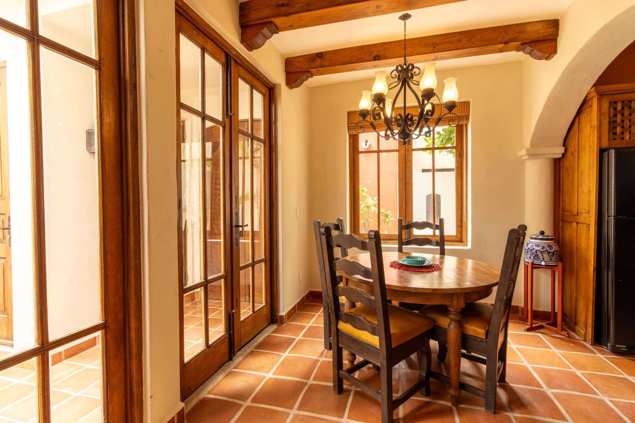 Loreto Founders Welcome to Founders 319, a charming furnished Casa Chica located on a desirable corner lot in the heart of Loreto Bay. This move-in-ready home offers abundant natural light, refreshing cross breezes, and a comfortable open-concept layout designed for easy Baja living. Enjoy inviting indoor and outdoor spaces perfect for relaxing or entertaining. Ideal as a full-time residence, vacation retreat, or rental investment, this home is just a short walk to the beach, community pools, golf course, restaurants, shops, and the scenic paseo. Experience the beauty, convenience, and relaxed lifestyle that make Loreto Bay one of Baja California Sur's most desirable communities. – Founders 319, Loreto, Loreto, BS